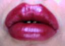 tn_big_red_lips.jpg